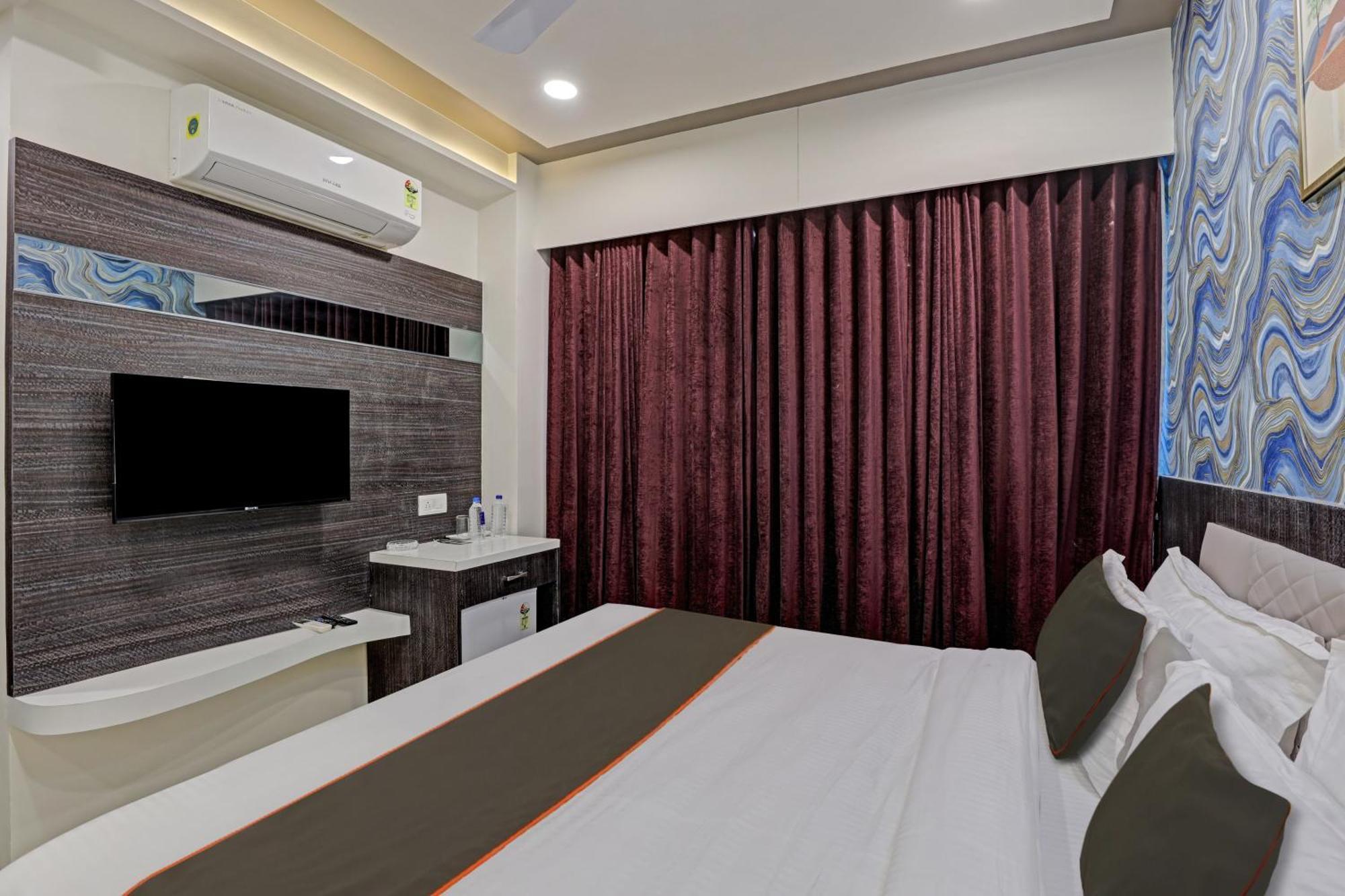 Hotel Collection O Alpha One Ahmadábád Exteriér fotografie